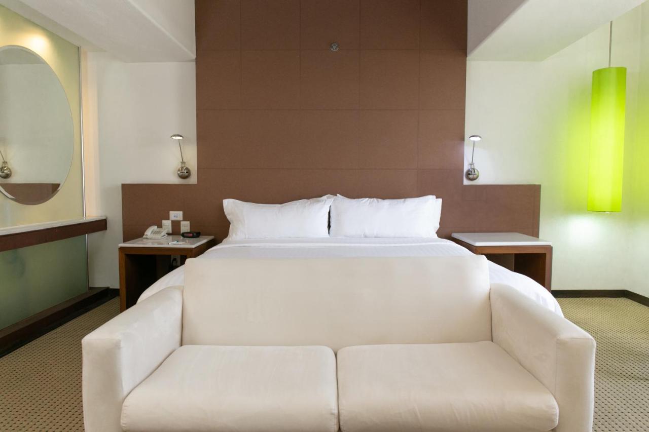 Hotel & Suites Bel Air Business Salamanca Eksteriør bilde